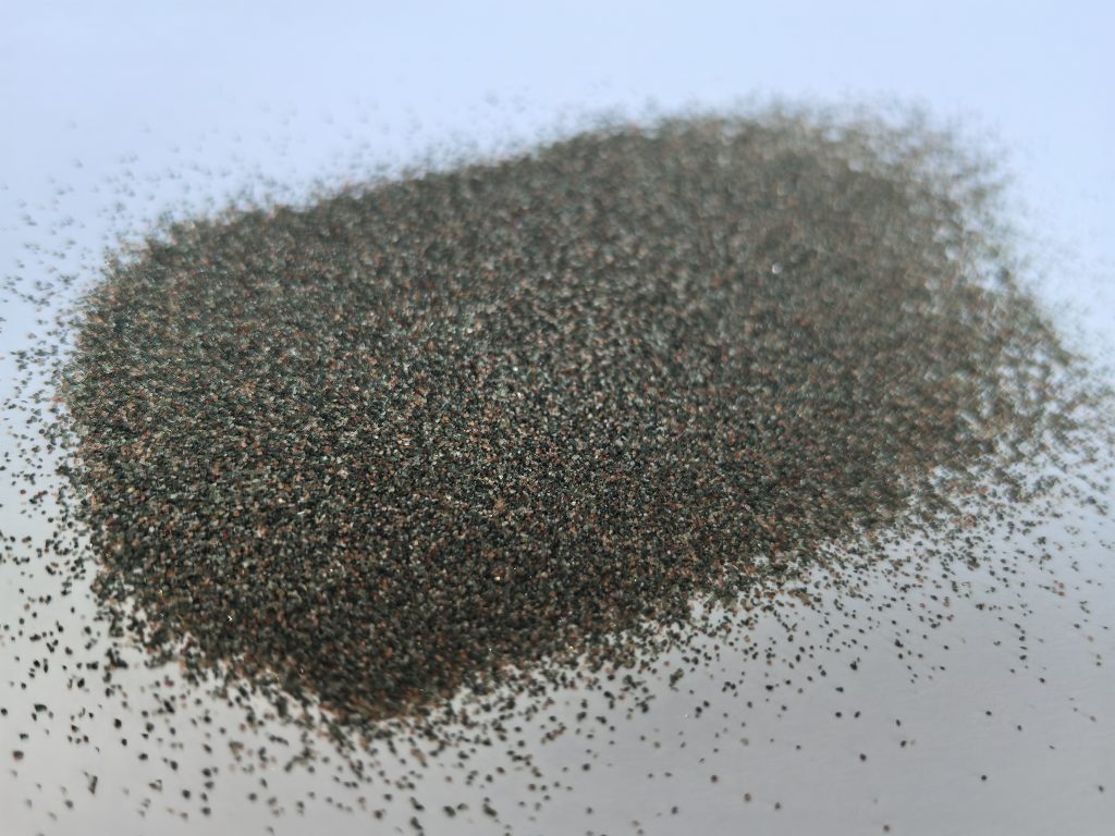 Fabricante de areia para jato de areia: Granito Verde Onfacita 30/60 mesh -1-Brown fused alumina-Haixu Abrasives